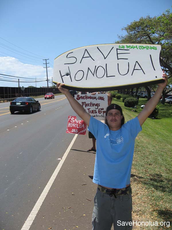 4-22-07-signwaving10