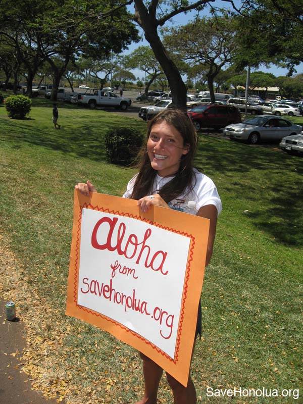 4-22-07-signwaving16